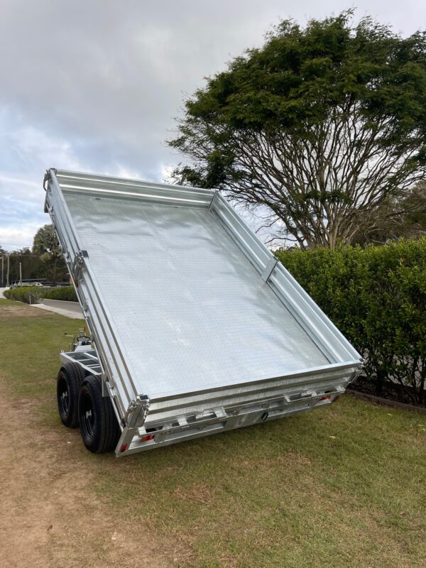Custom Hydraulic Tipper Trailer - Image 10